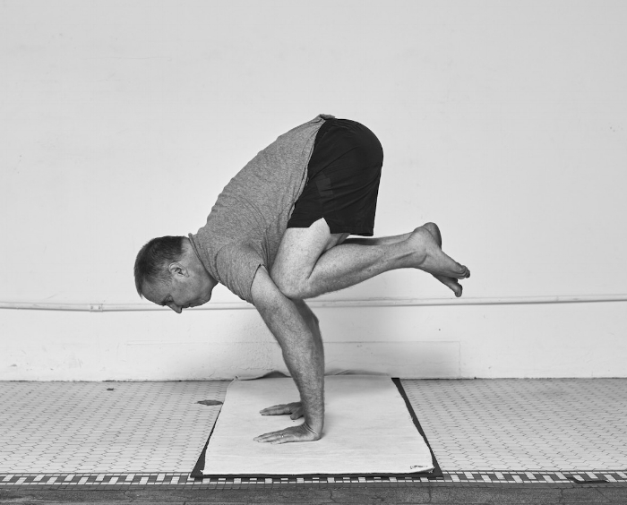 BW Bakasana.jpg
